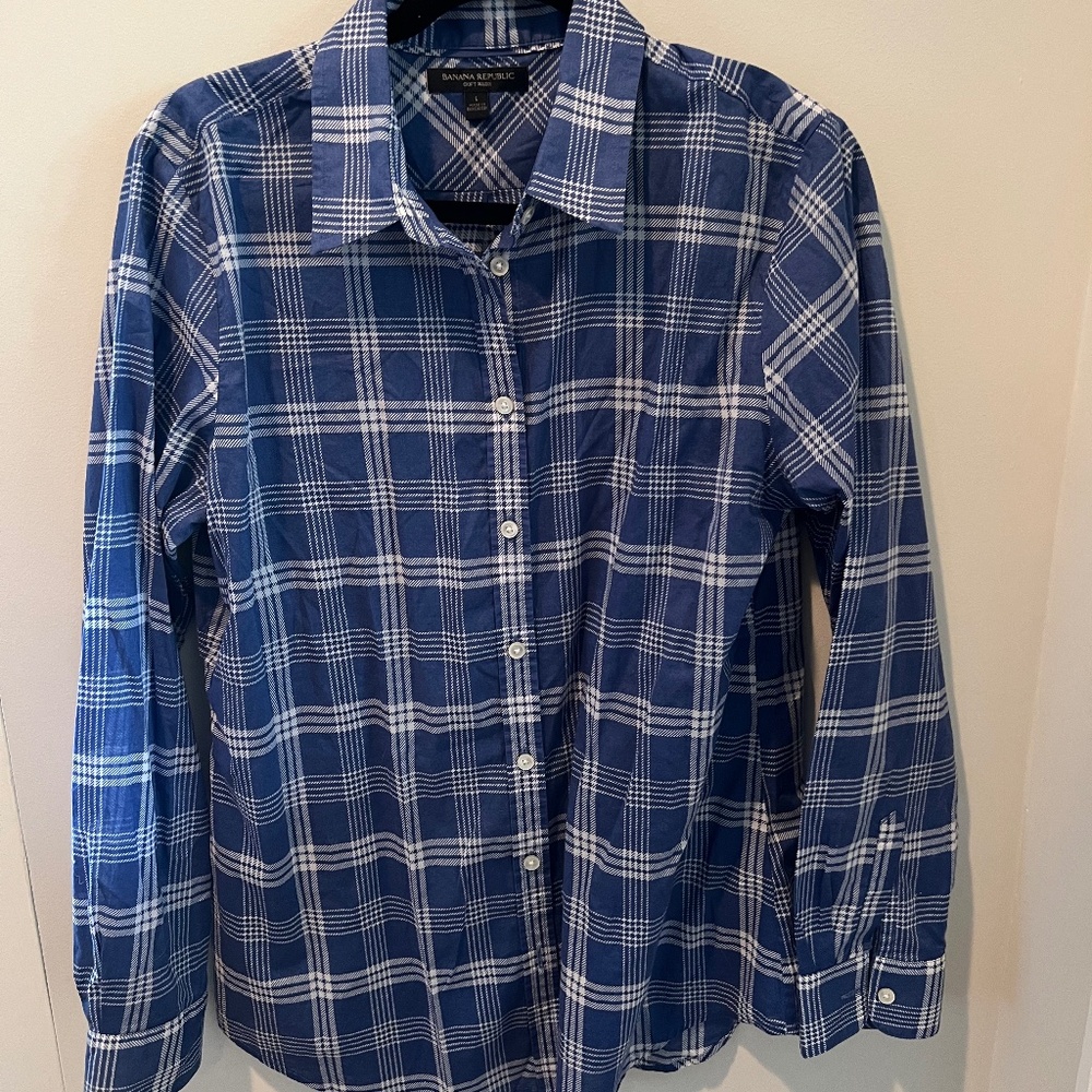 Banana Republic Soft wash Plaid Blouse Ladies L